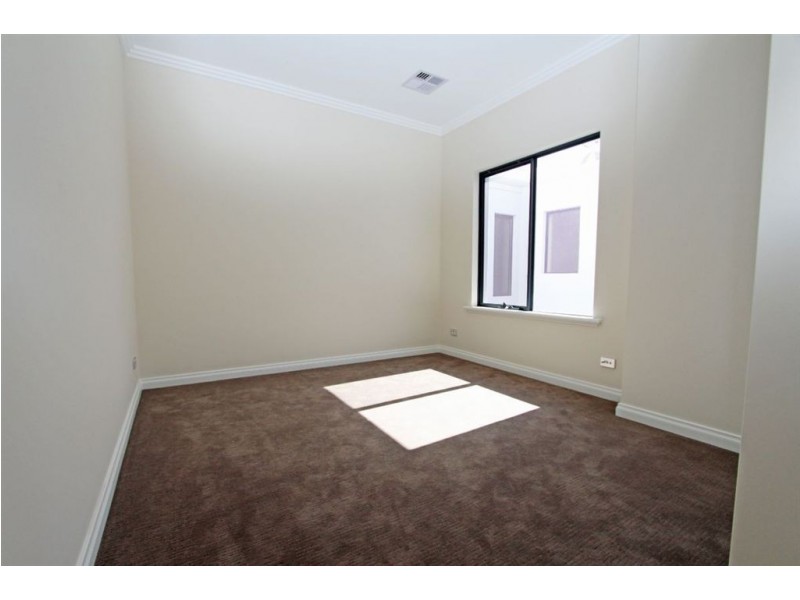 5/23 Galileo Loop, Mandurah WA 6210