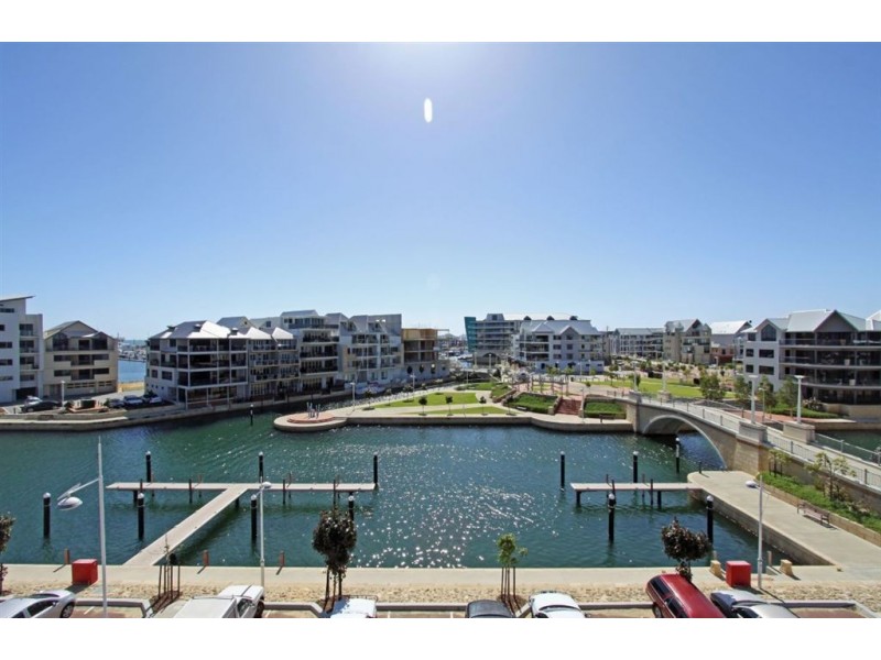 5/23 Galileo Loop, Mandurah WA 6210