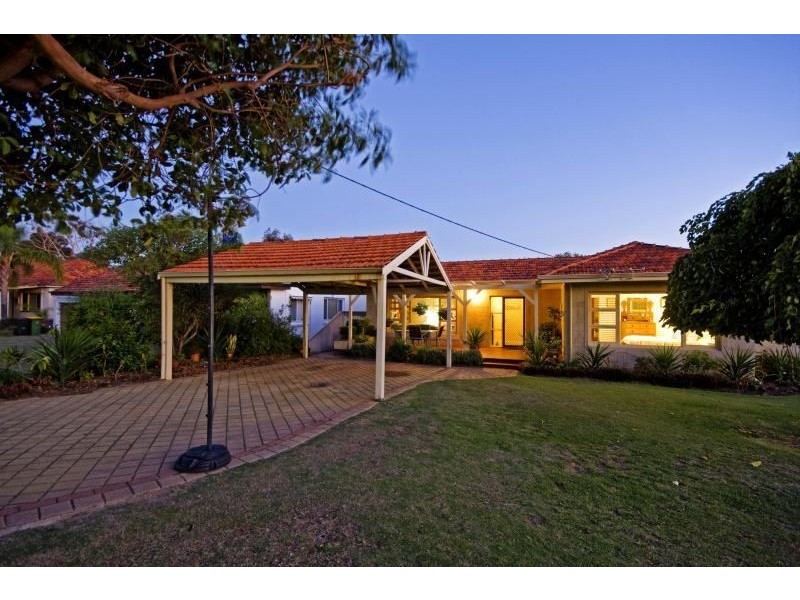 47 Milne Street, Bicton WA 6157