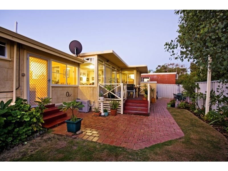 47 Milne Street, Bicton WA 6157