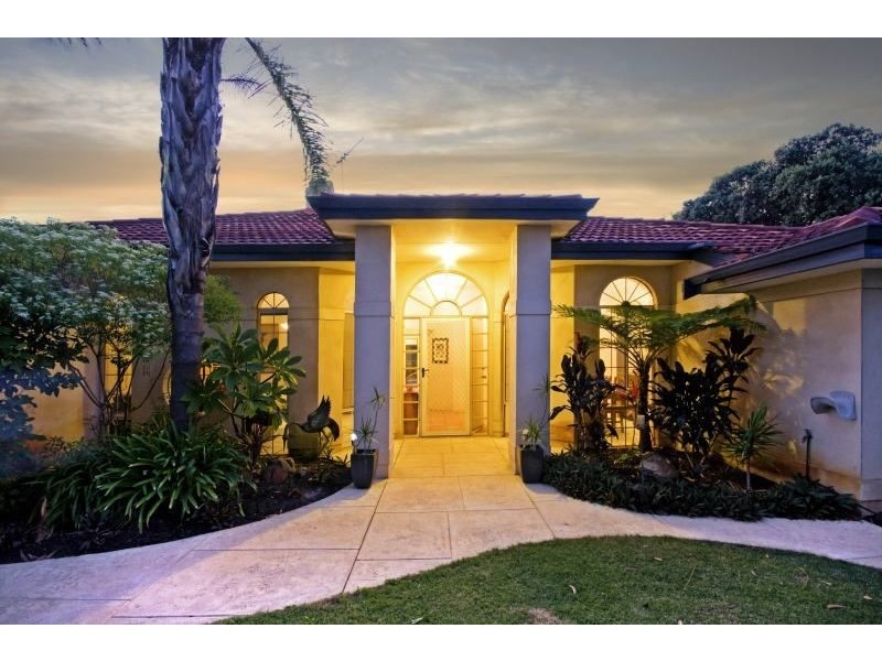 13a Denny Way, Alfred Cove WA 6154