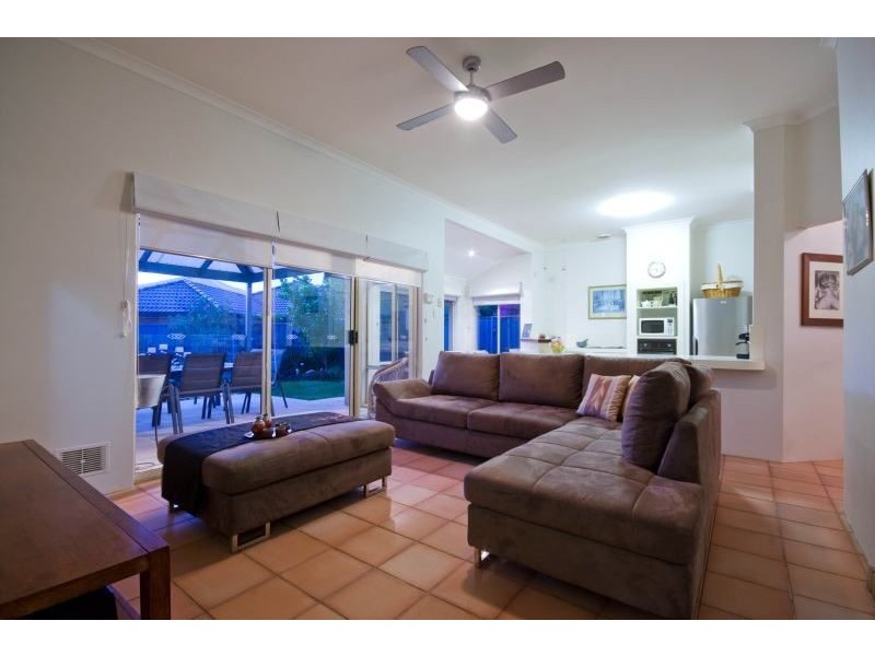 13a Denny Way, Alfred Cove WA 6154