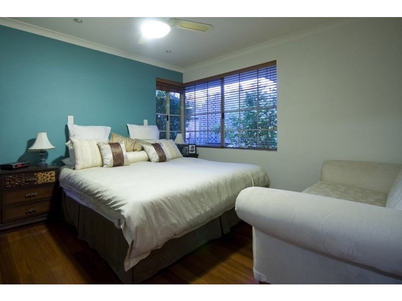 13a Denny Way, Alfred Cove WA 6154