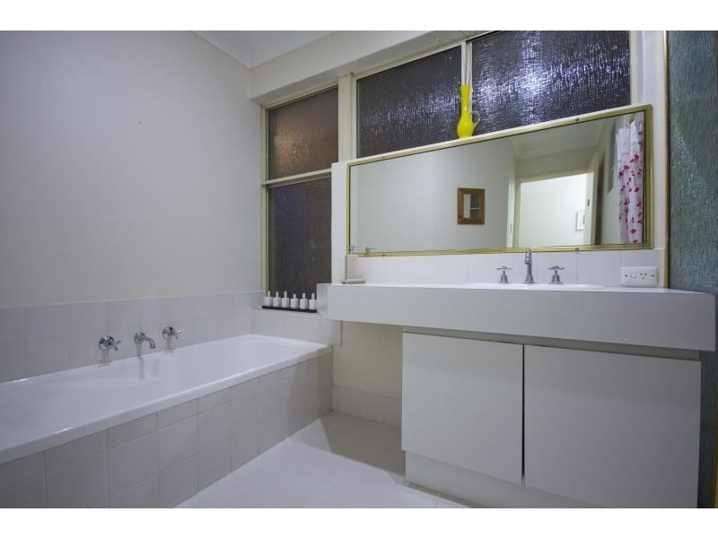 13a Denny Way, Alfred Cove WA 6154