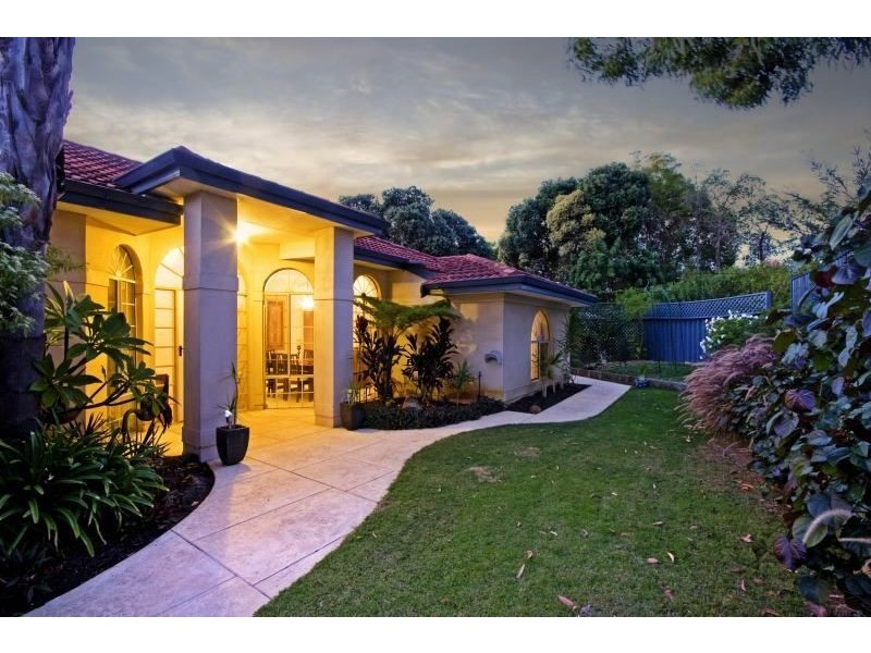 13a Denny Way, Alfred Cove WA 6154