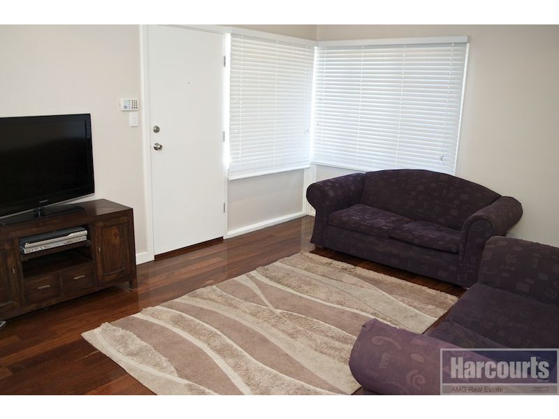 16 Cordelia Avenue, Coolbellup WA 6163