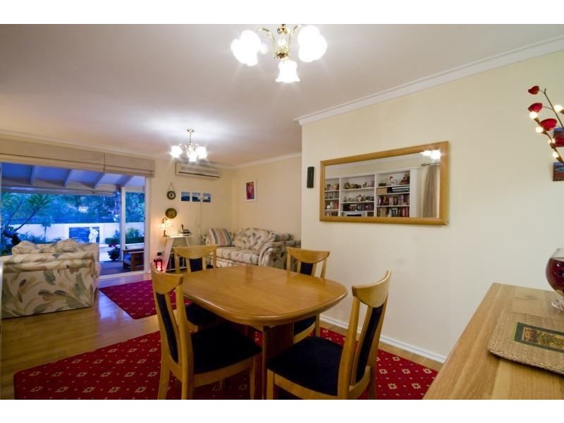 17/8-10 Swan Road, Attadale WA 6156