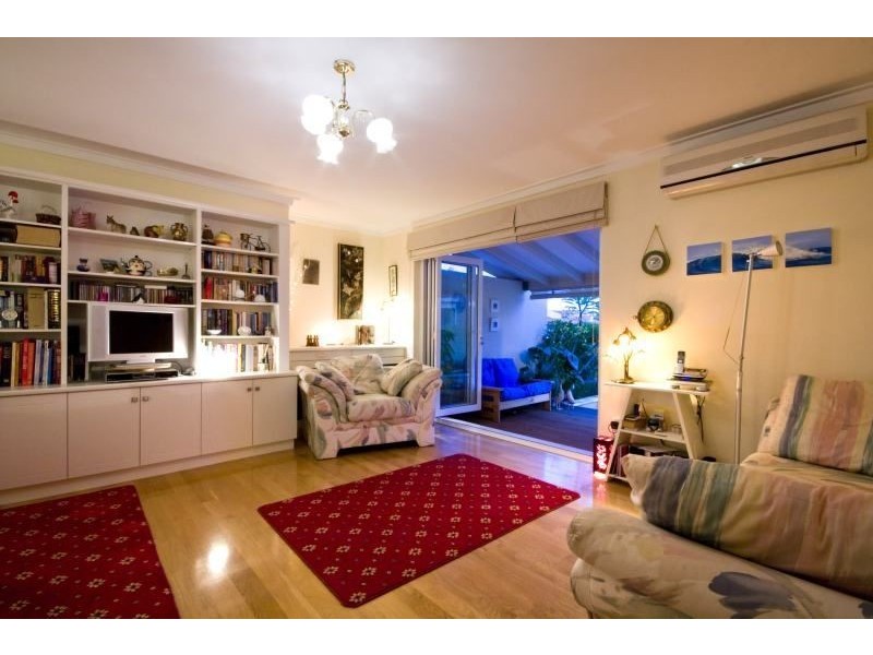 17/8-10 Swan Road, Attadale WA 6156