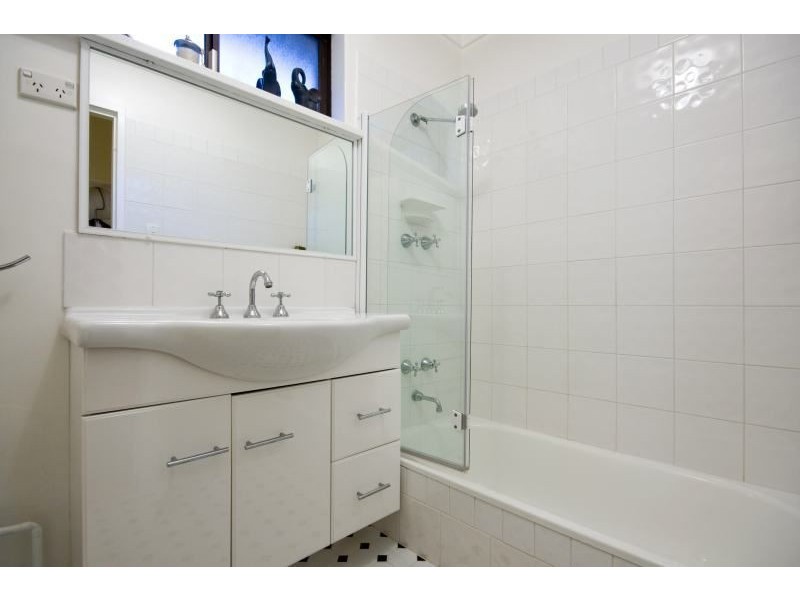 17/8-10 Swan Road, Attadale WA 6156