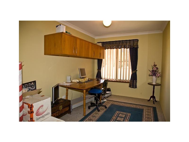 20 Frayne Place, Wandi WA 6167