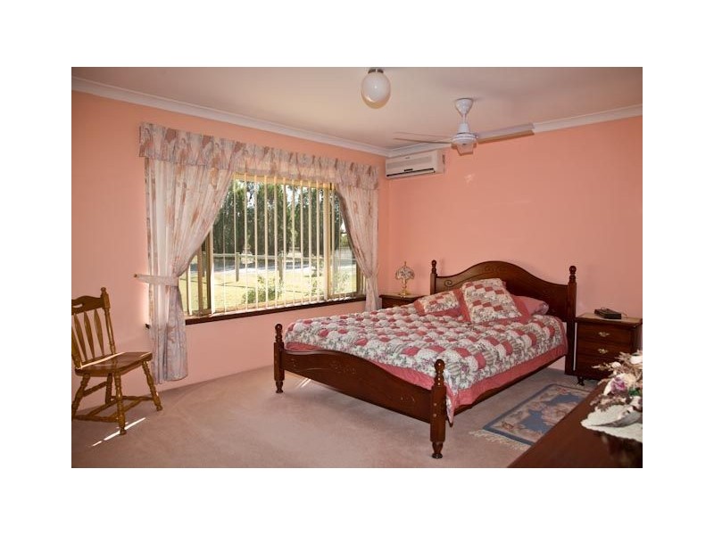 20 Frayne Place, Wandi WA 6167