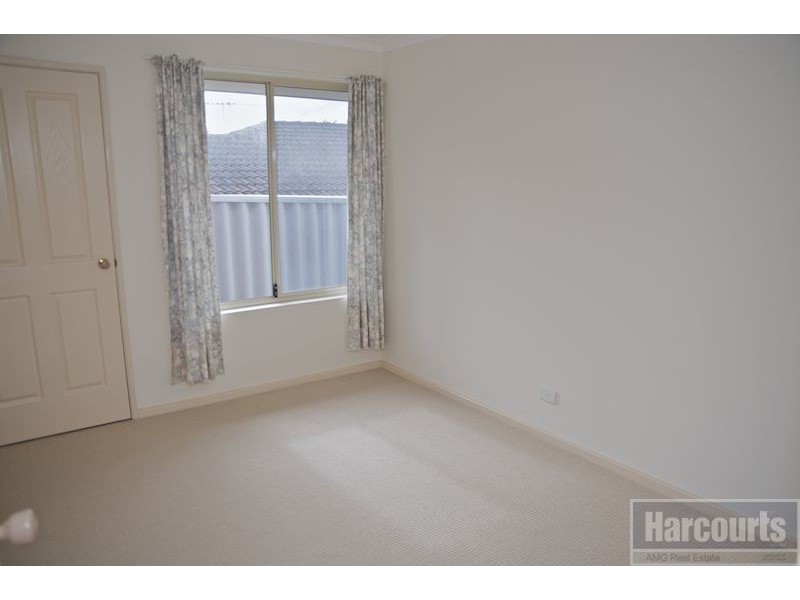 17c Cleopatra Street, Palmyra WA 6157