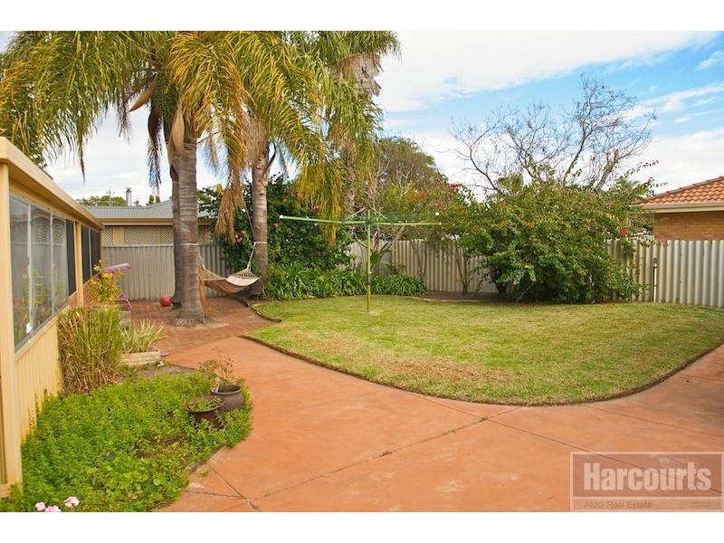 9 Sandpiper Loop, Yangebup WA 6164