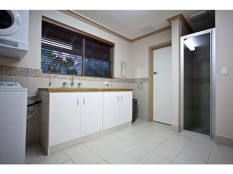6 Swan Road, Attadale WA 6156