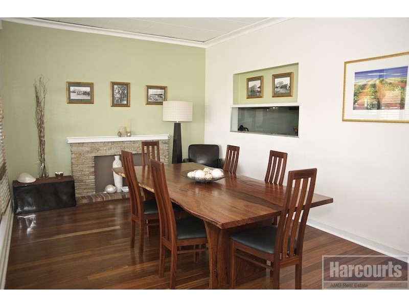 16 Schacht Court, Myaree WA 6154