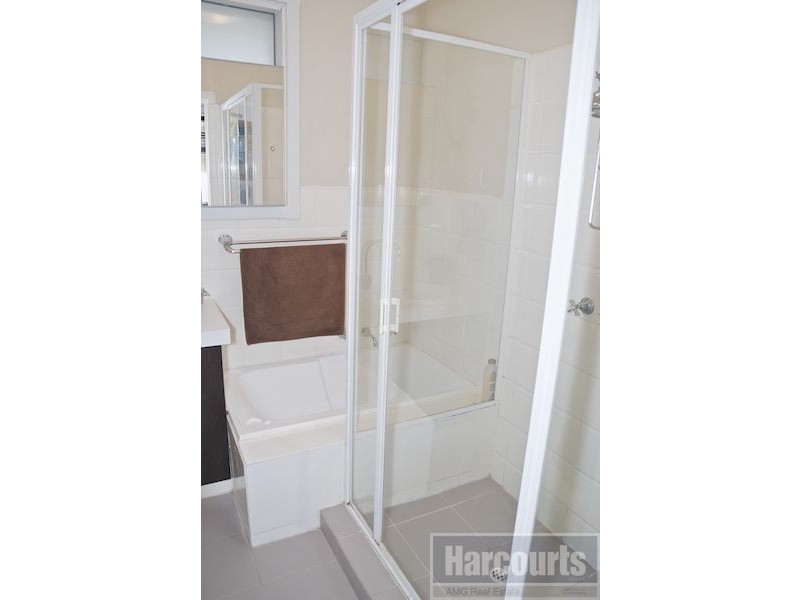 16 Schacht Court, Myaree WA 6154