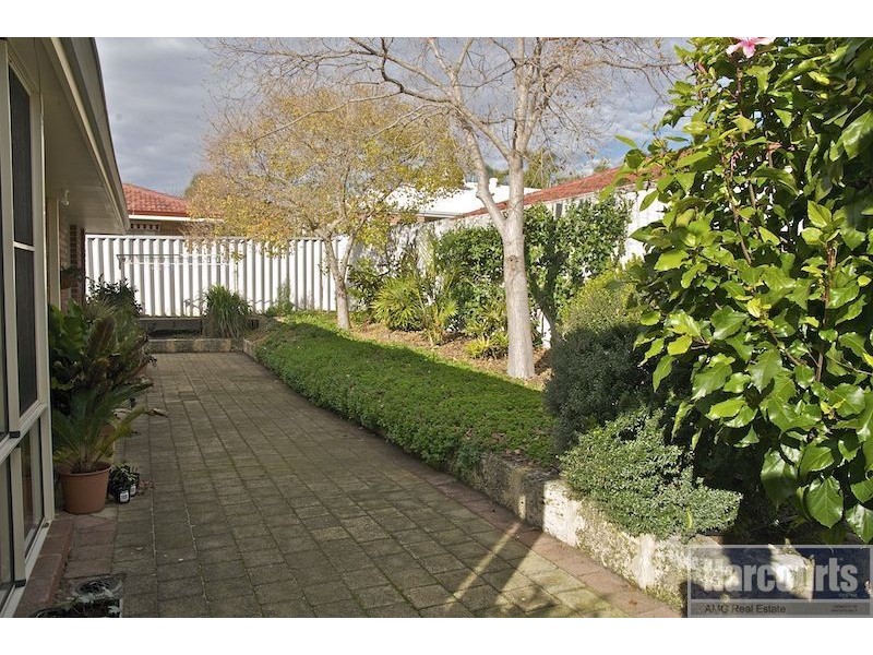 92a Solomon Street, Palmyra WA 6157