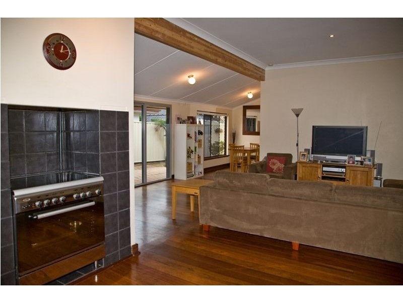 88 Bessell Avenue, Como WA 6152