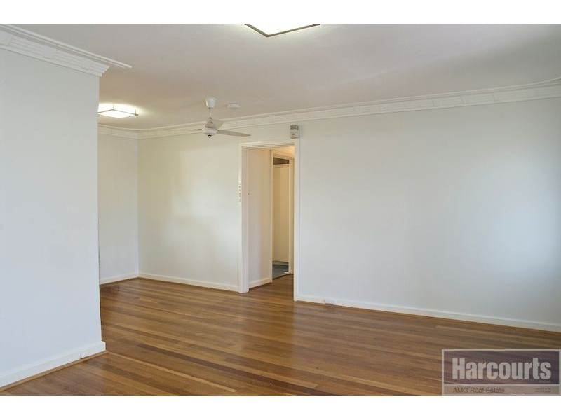 92 North Lake Road, Myaree WA 6154