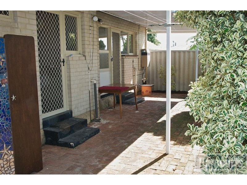 92 North Lake Road, Myaree WA 6154