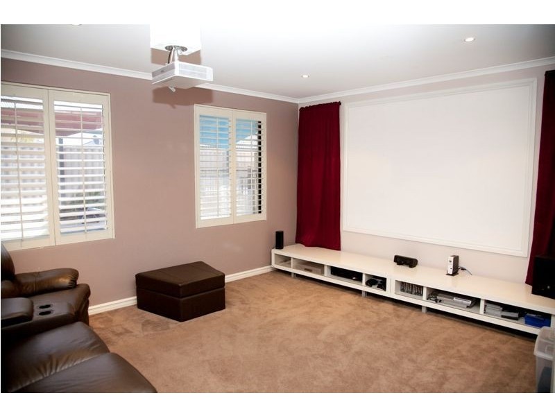 15 Unity Way, Atwell WA 6164