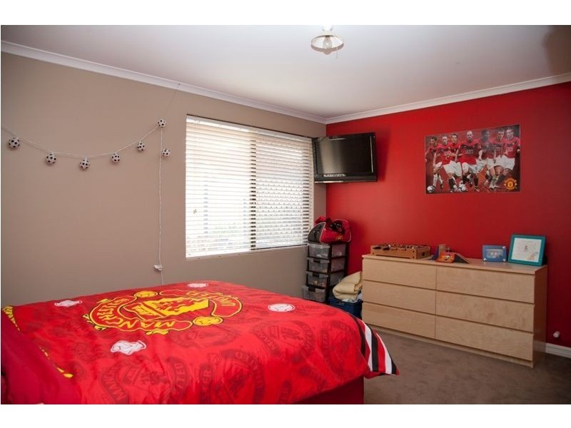 15 Unity Way, Atwell WA 6164