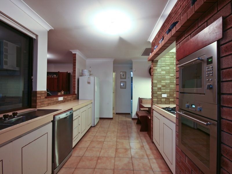 13 Marcus Avenue, Booragoon WA 6154