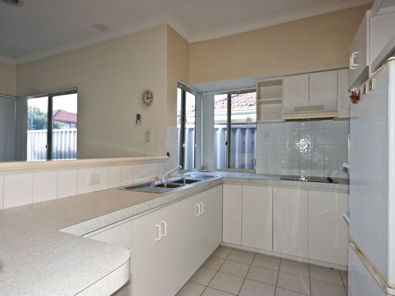 6/42 Gardner Street, Como WA 6152