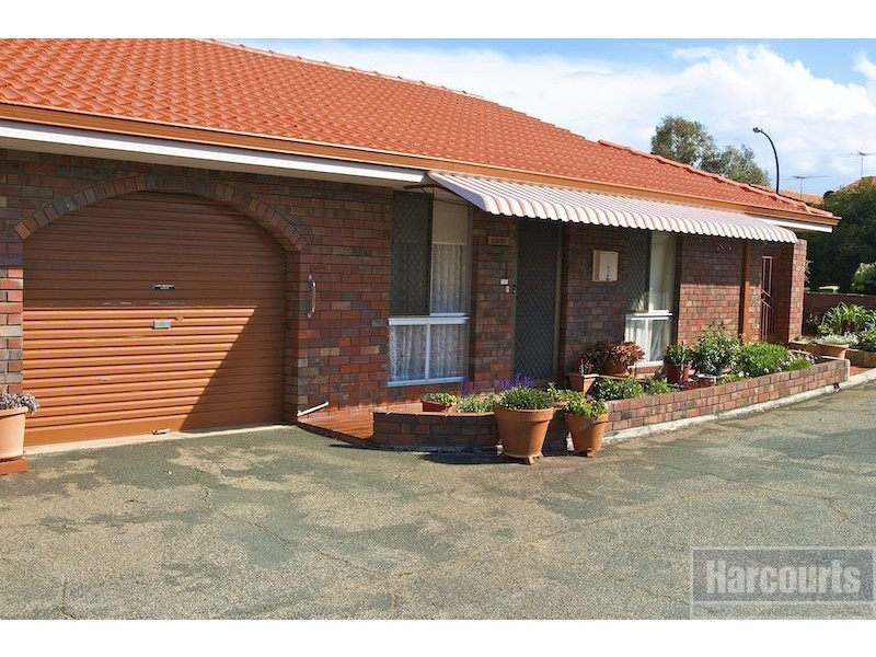1/4 Petra Street, Palmyra WA 6157