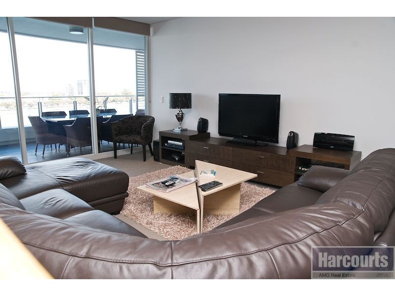 28/1 Marco Polo Drive, Mandurah WA 6210