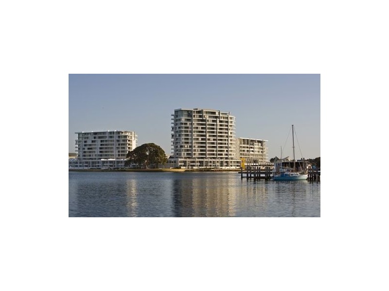 28/1 Marco Polo Drive, Mandurah WA 6210