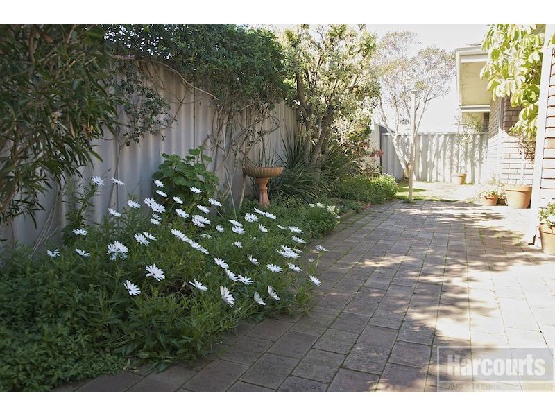 2/78 Carrington Street, Palmyra WA 6157