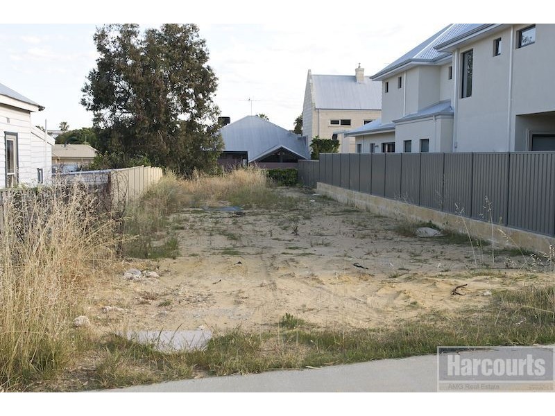 17c Forrest Street, Fremantle WA 6160