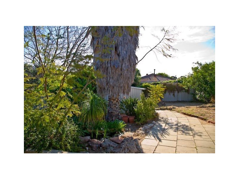 36 Woodley Way, Parmelia WA 6167