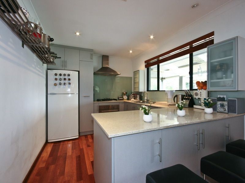 5 Renou Way, Bateman WA 6150