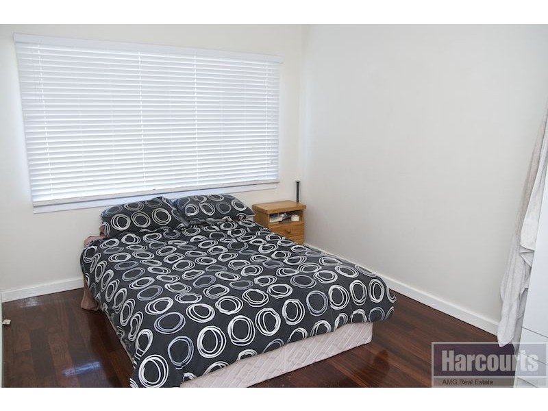 16 Cordelia Avenue, Coolbellup WA 6163