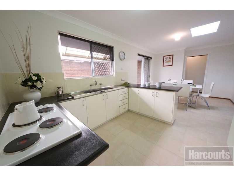1/37 Third Street, Bicton WA 6157