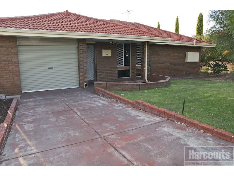 1/37 Third Street, Bicton WA 6157