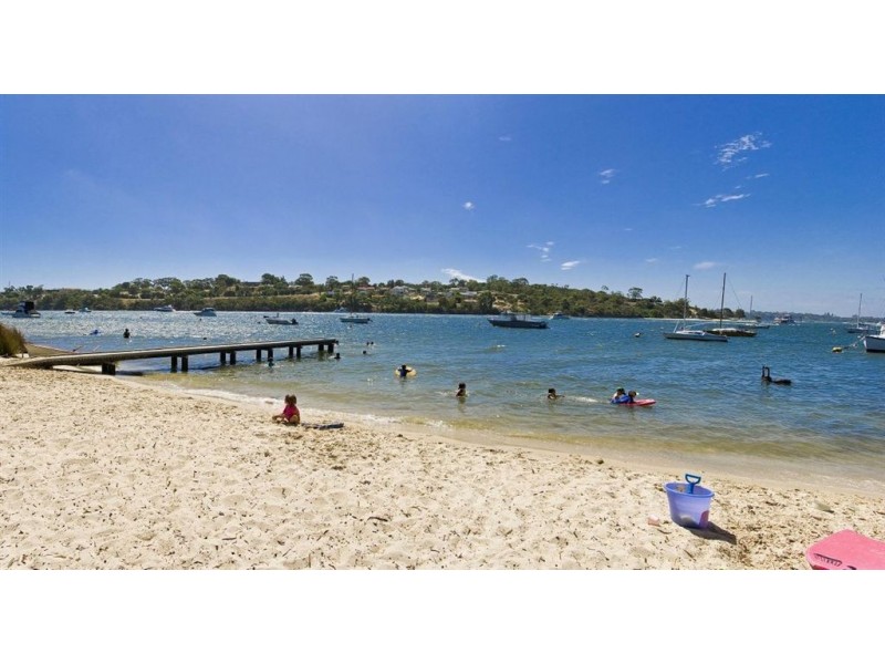 10 Blackwall Reach Parade, Bicton WA 6157