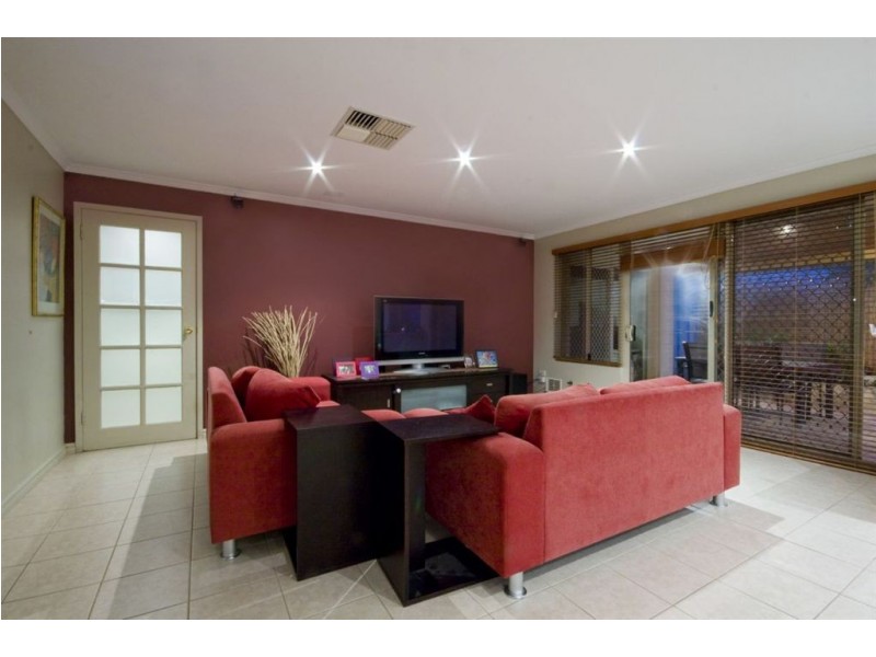 6a Fenton Place, Myaree WA 6154