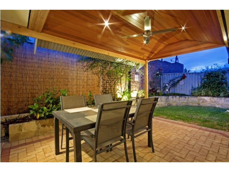 6a Fenton Place, Myaree WA 6154