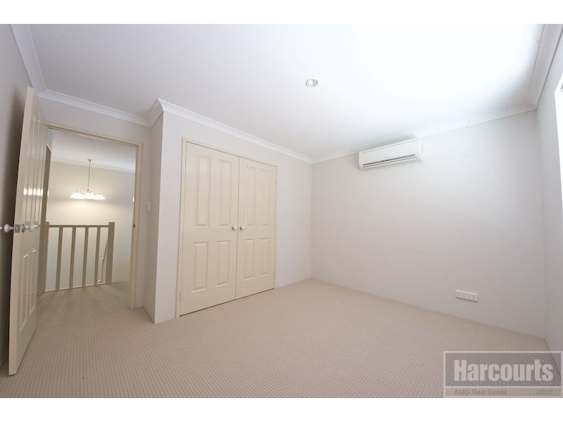 136 Kitchener Road, Alfred Cove WA 6154