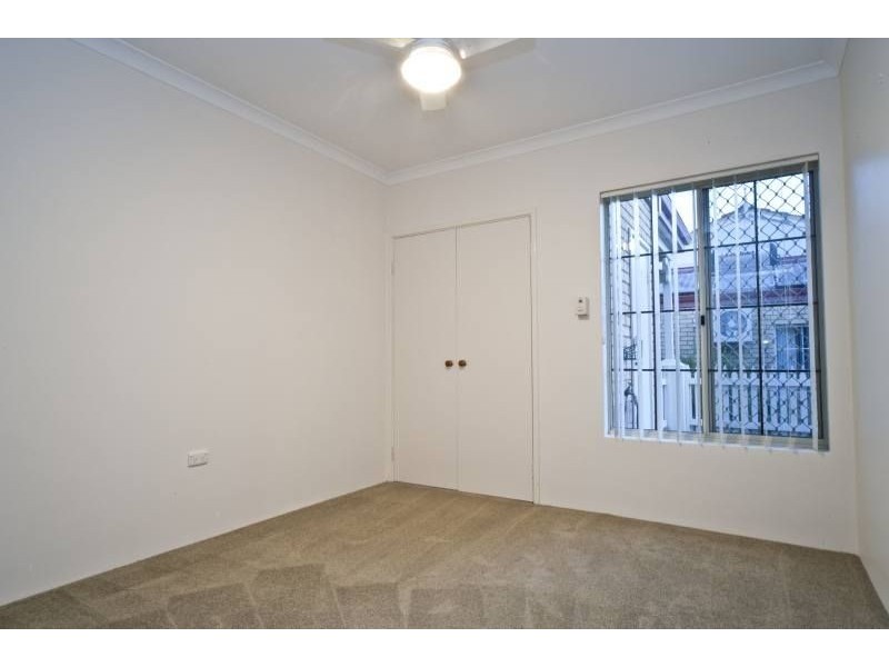 2/151 Forrest Street, Fremantle WA 6160