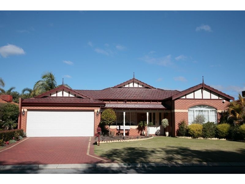 8 Hawkesbury Retreat, Atwell WA 6164