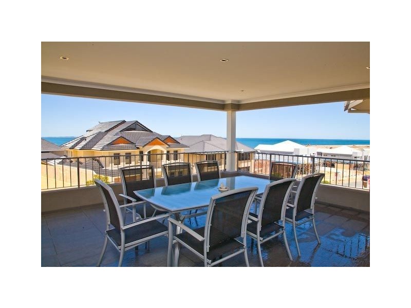 1 Eudora Way, North Coogee WA 6163