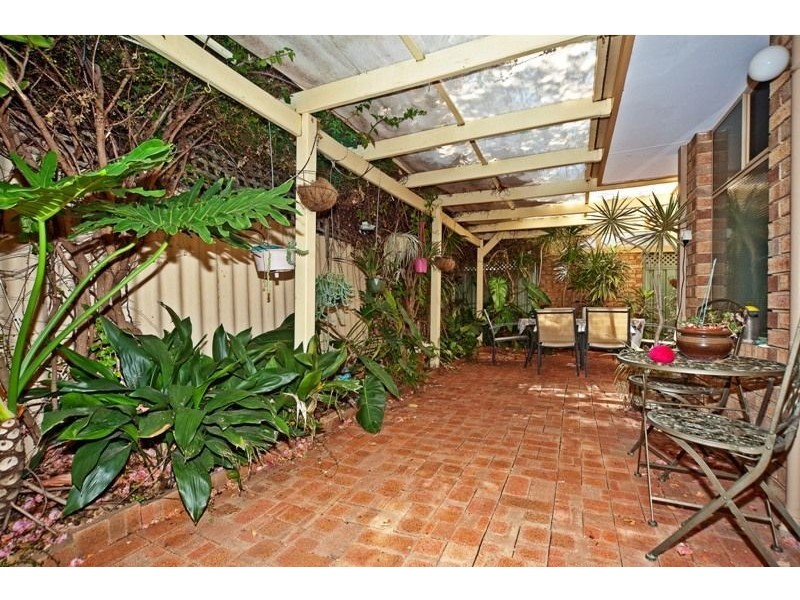 2/44 Sleat Road, Mount Pleasant WA 6153