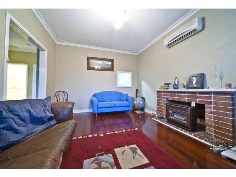 8 Widdicombe Street, Myaree WA 6154