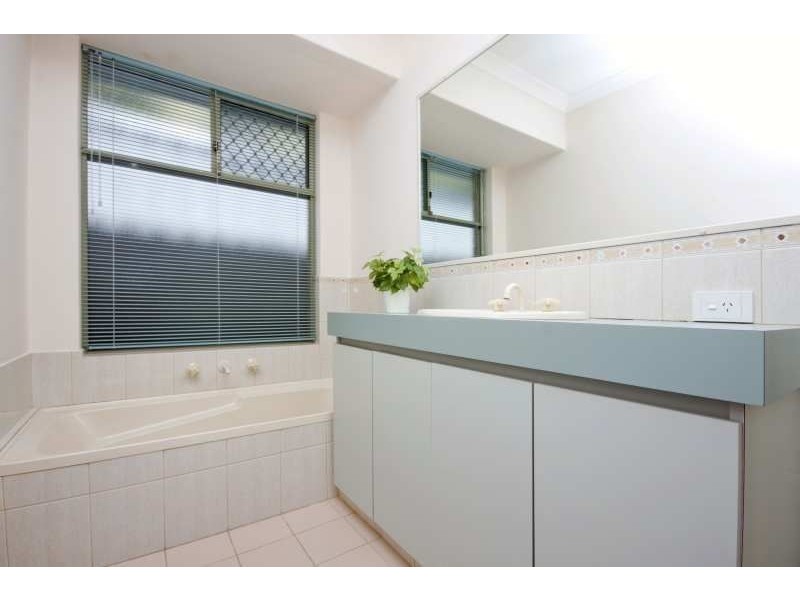 18a Bricknell Road, Attadale WA 6156