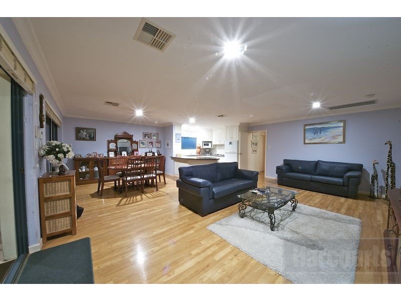 46 Mary Street, Halls Head WA 6210