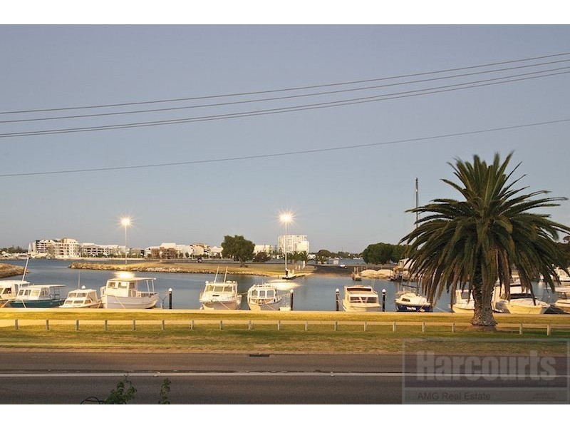 46 Mary Street, Halls Head WA 6210